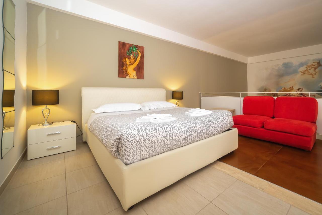Il Cortile Delle Esperidi Apartment เลชเช ภายนอก รูปภาพ